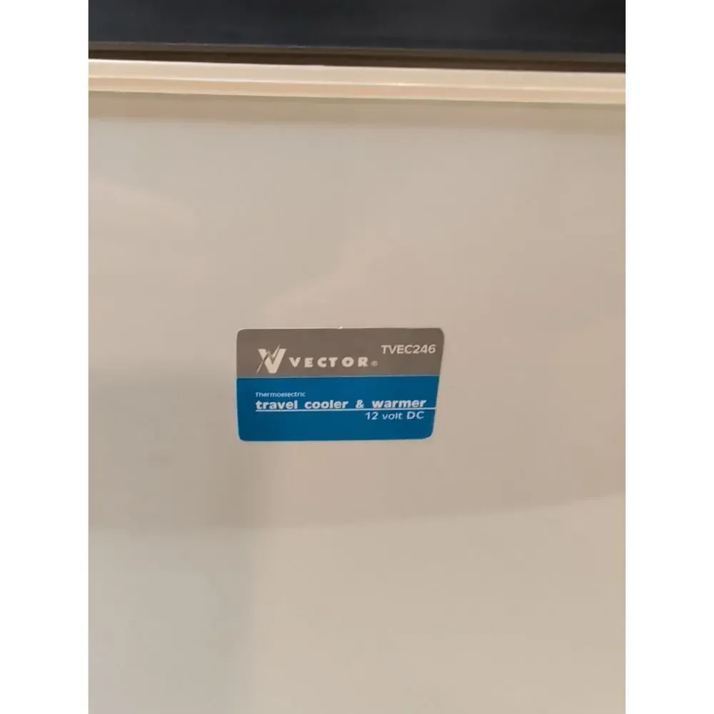 Vector TVEC246 7L Thermoelectric 12V Travel Cooler Warmer w/ Cord